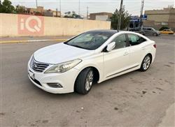 هيونداي أزيرا